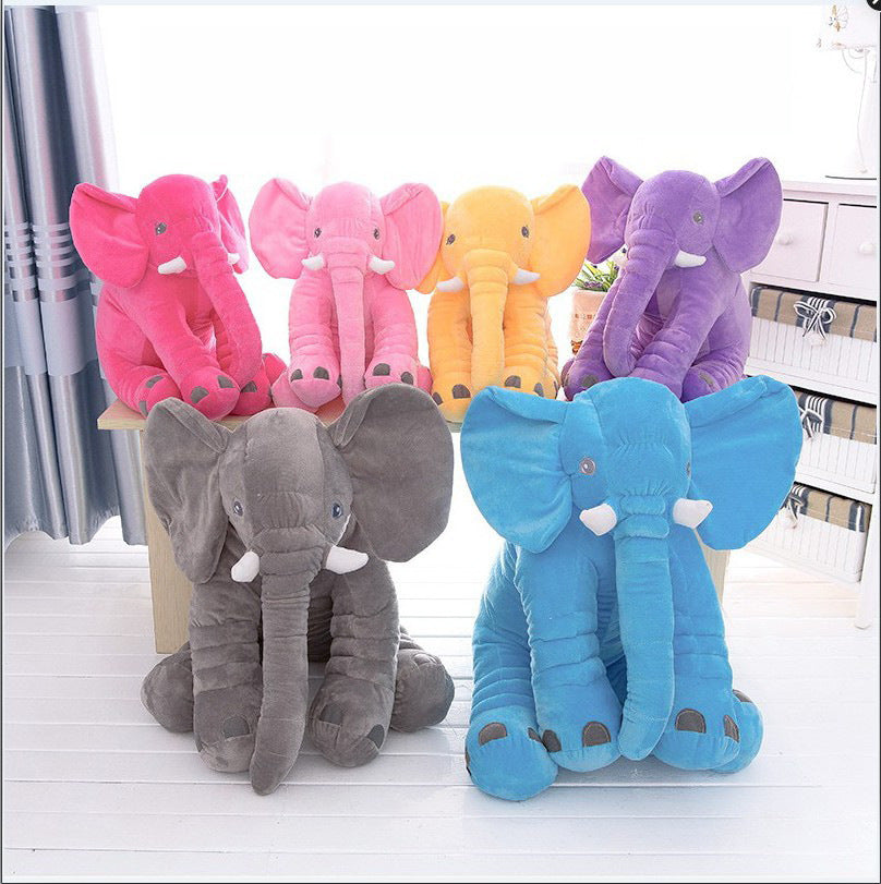 Niedliches Plüsch-Elefant