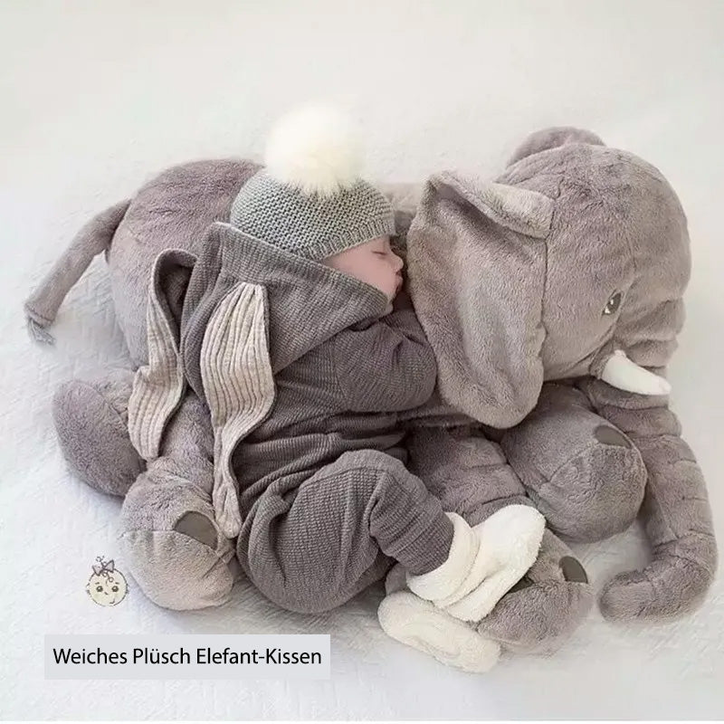 Niedliches Plüsch-Elefant