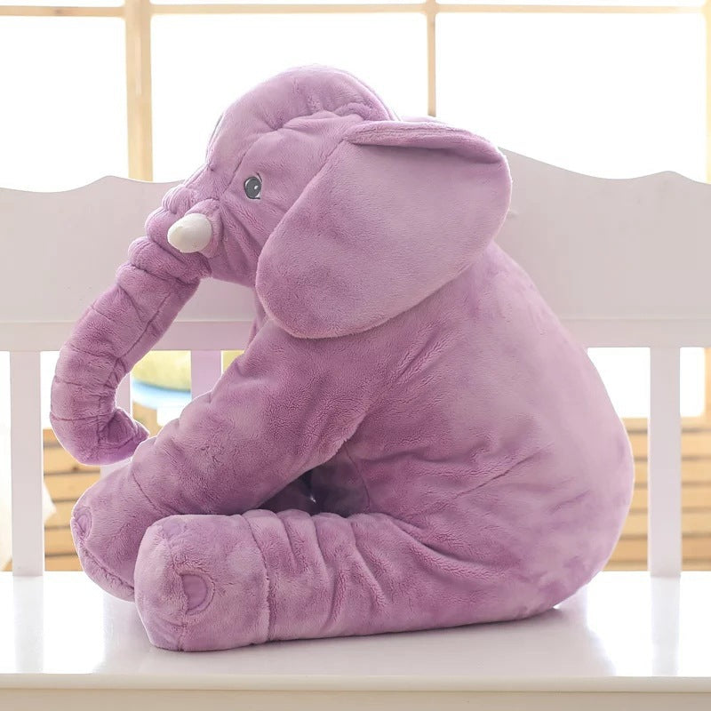 Niedliches Plüsch-Elefant