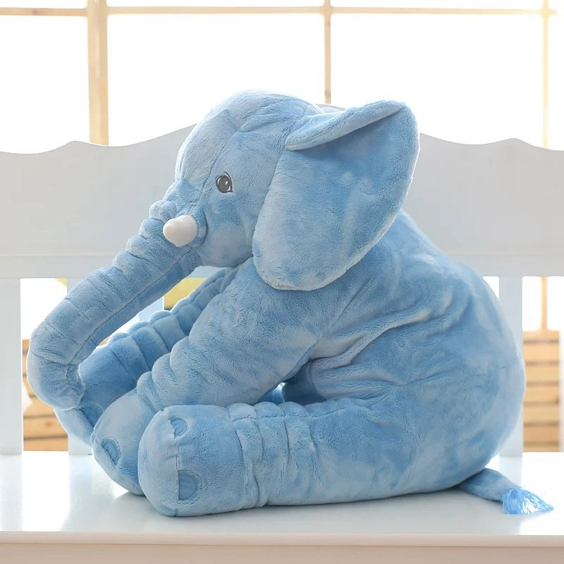 Niedliches Plüsch-Elefant